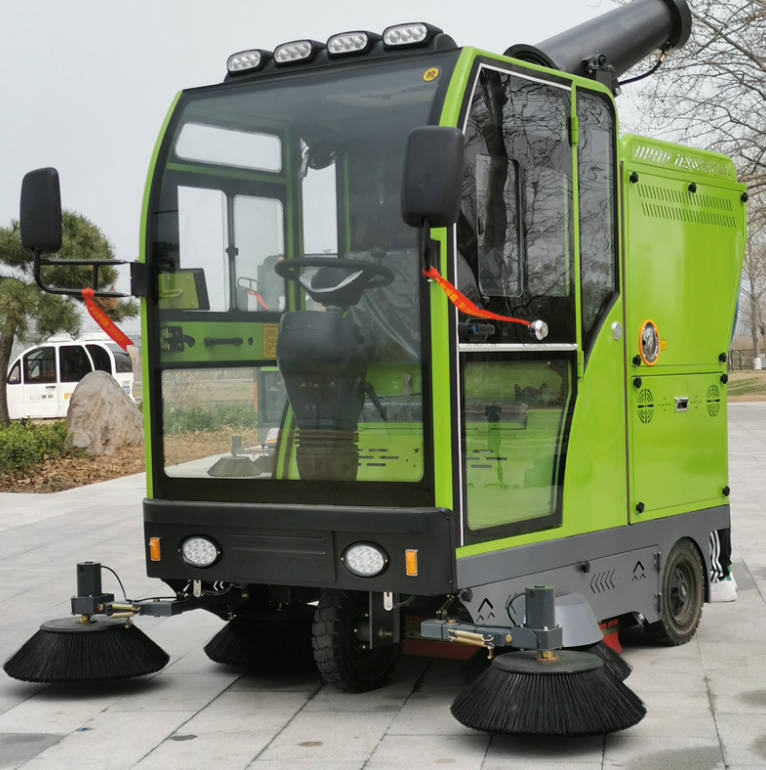 雅安道路清洁广泛应用电动环卫清扫车
